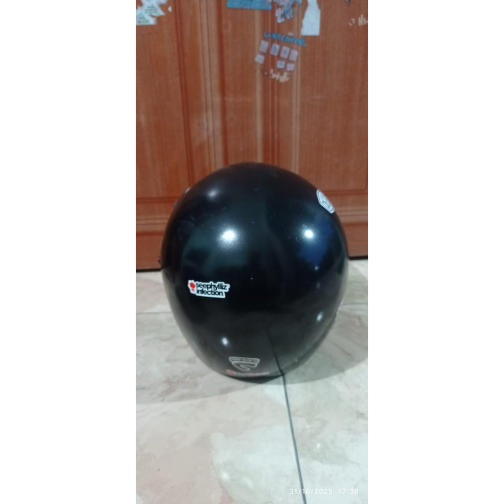 Helm model bogo (bekas)