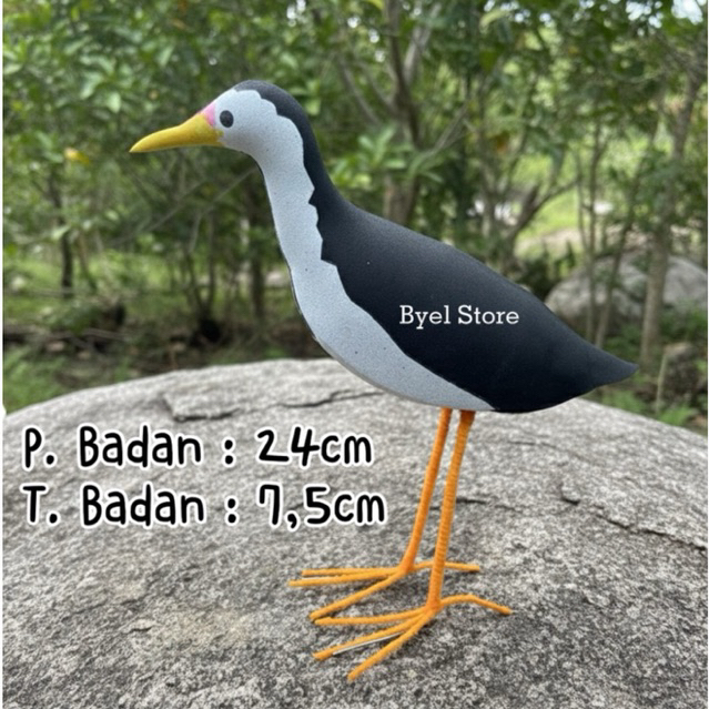 Patung burung ruakruak - Jontrot ruak ruak