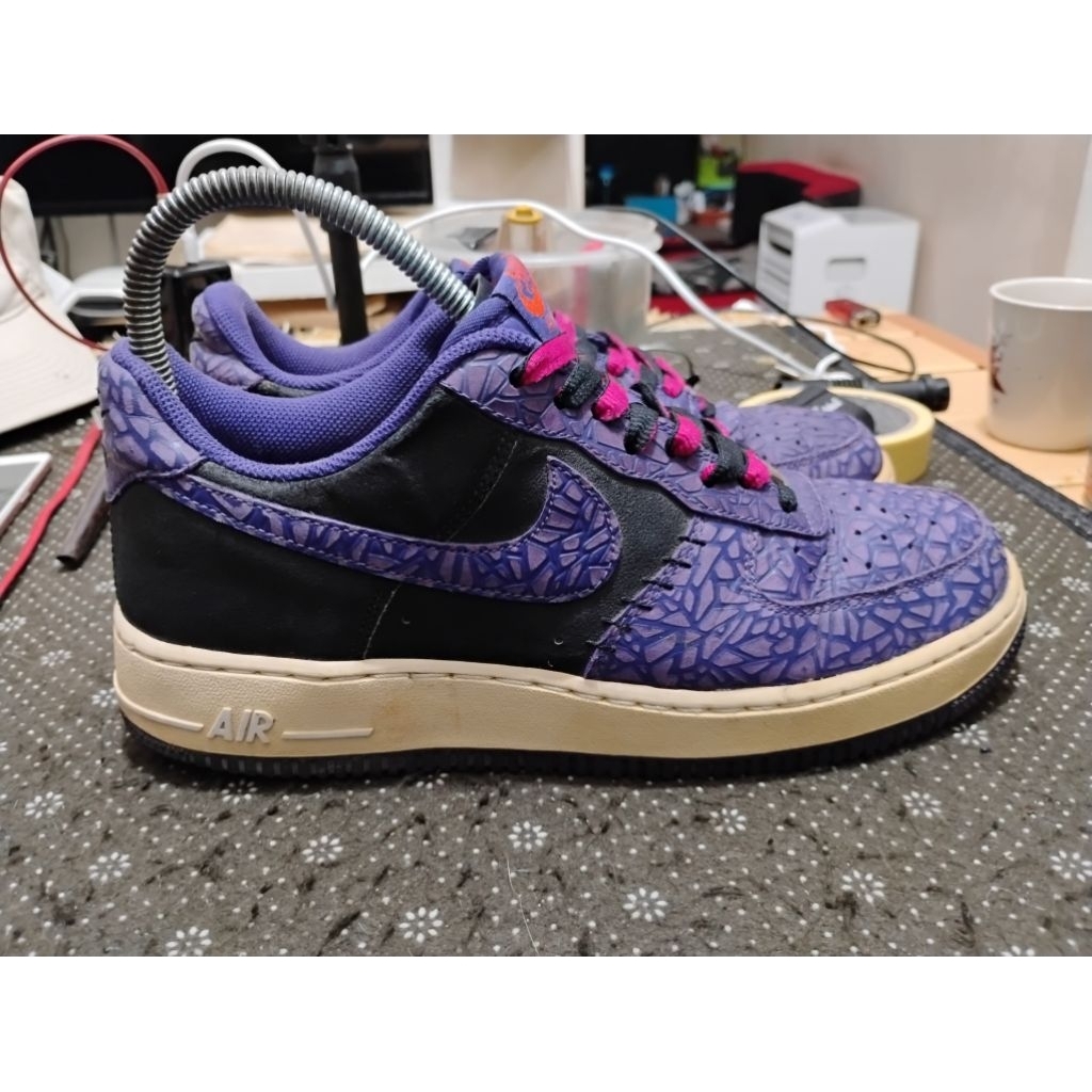 Vintage Nike AF1 Godzilla Crackled Black Purple 2012 size 42 made in Vietnam