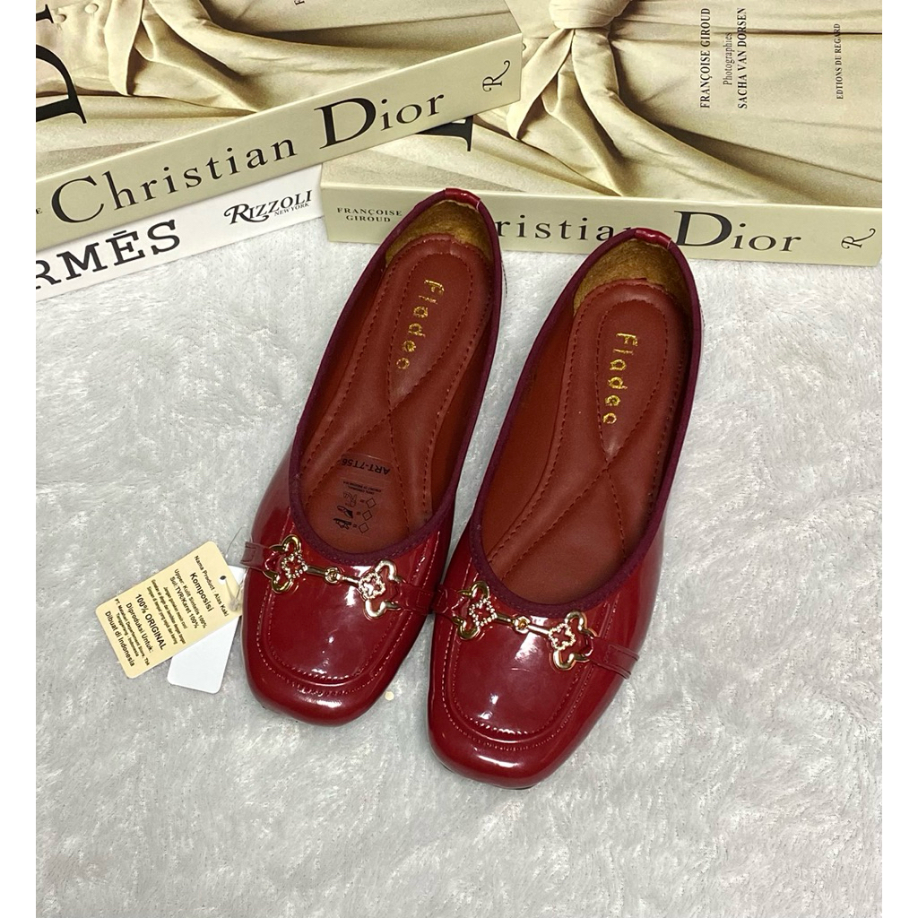 Sepatu Kerja Wanita Branded Flat Shoes Terbaru 37-41 FLD 33