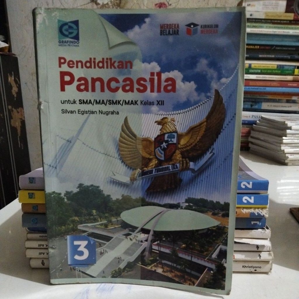 buku Pendidikan Pancasila SMA kelas 3-12 penerbit Grafindo