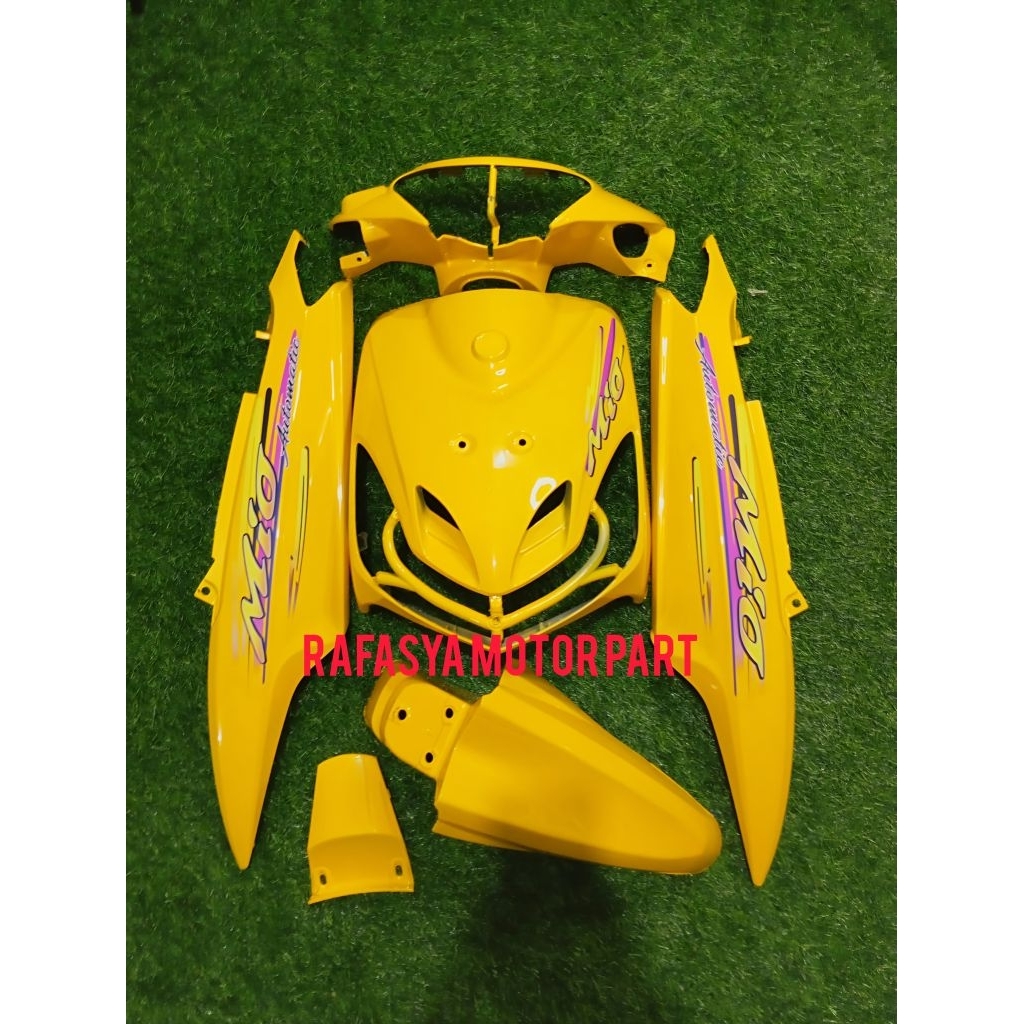 Full body halus yamaha mio smile warna kuning plus stripping custom cover full body mio smile