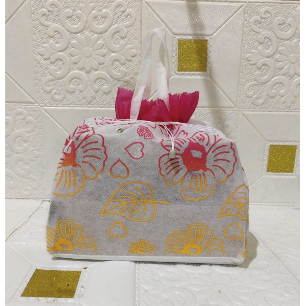 TAS HAJATAN SPUNBOND SERUT SABLON TEBAL GRADASI UKURAN 22 X 22 PAKET PER_5 LUSIN.#tas kotak nasi#
