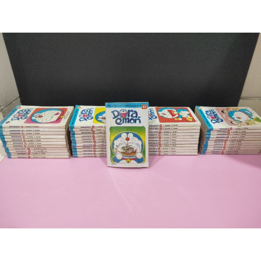 Komik Doraemon 1-45 Set Lengkap