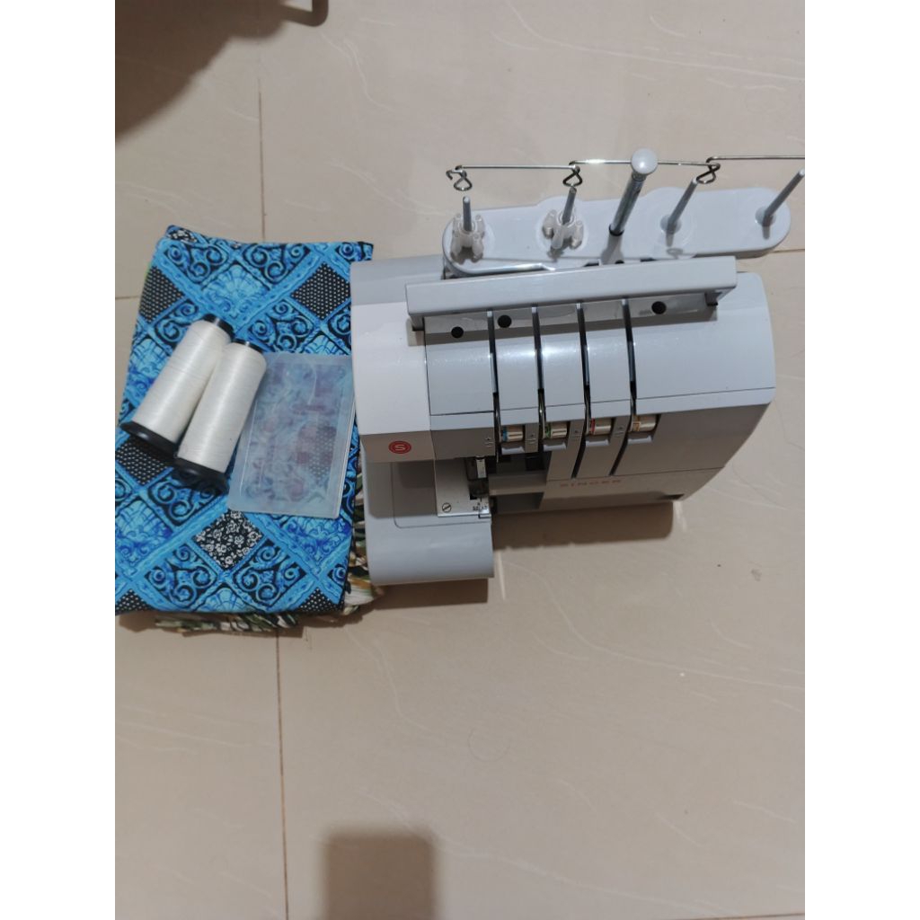 Mesin Obras & Neci Singer (second)