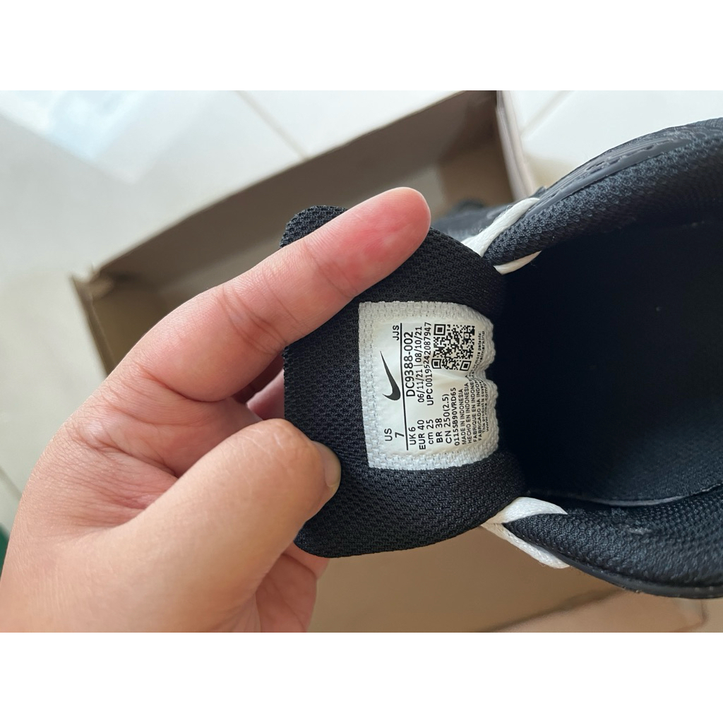 Sepatu Nike Air Max Hitam