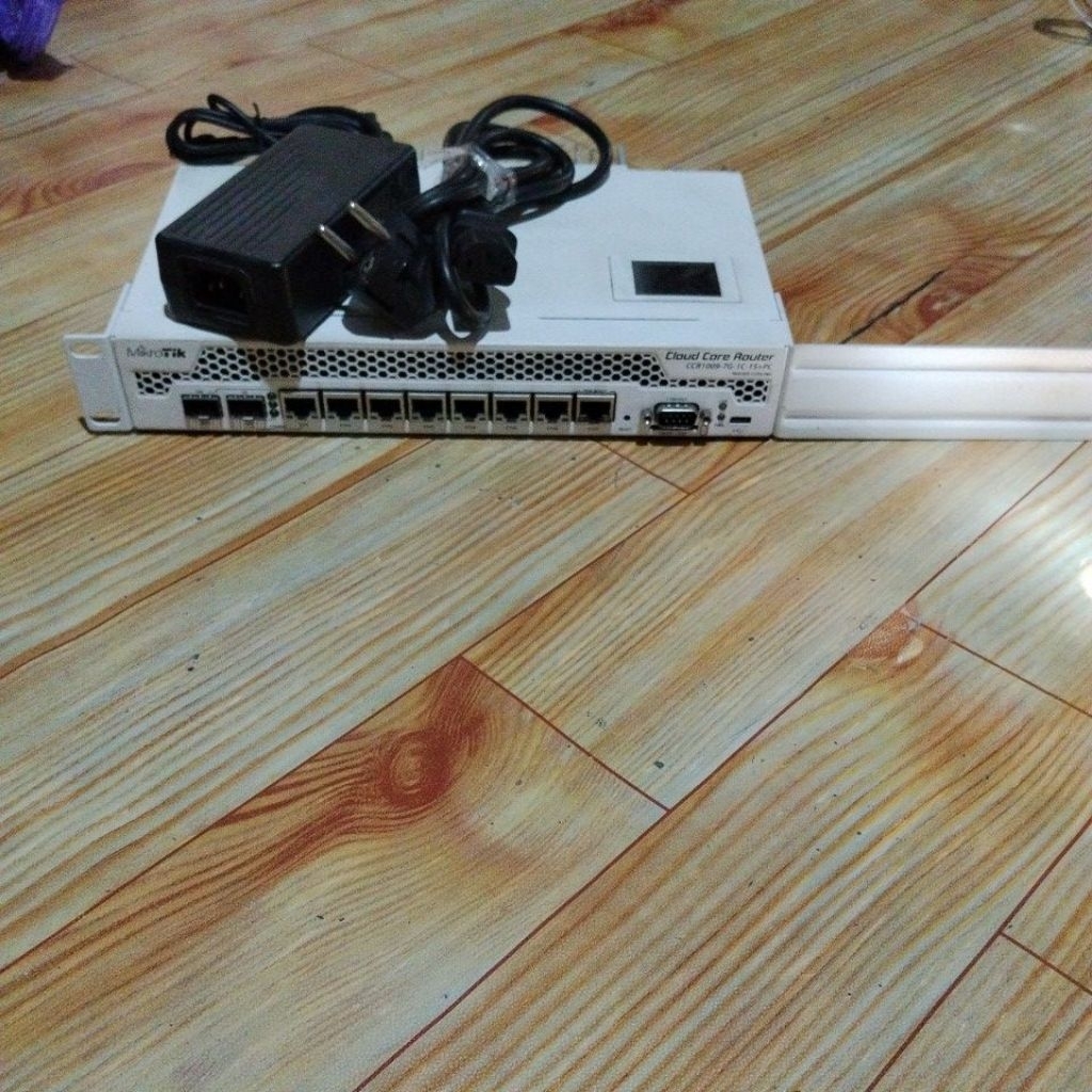 Mikrotik CCR1009-7G-1C-1S+PC
