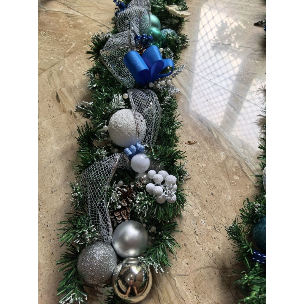 garland pintu, hiasan pintu, hiasan natal, hiasan Christmas, dekorasi natal