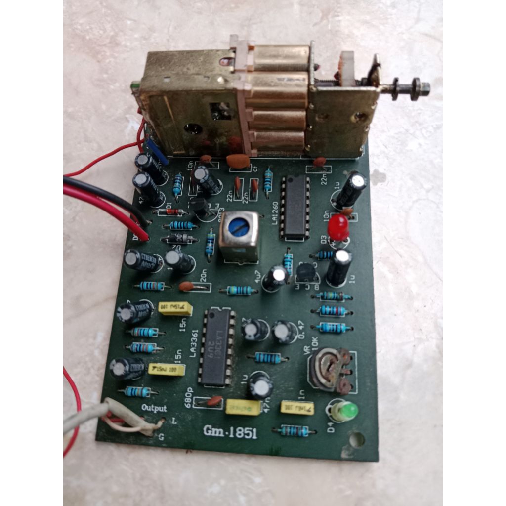 KIT RADIO FM TUNER STEREO ANTI DESIS COPOTAN GM-1851