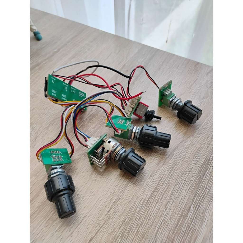 Preamp ibanez 3EMP3BBYA bawaan ibanez BTB 1835