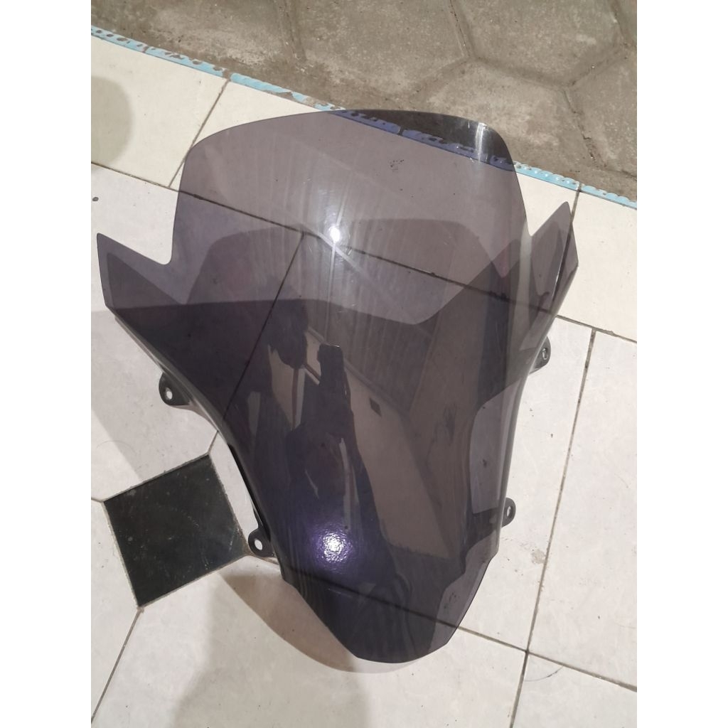 Visor pcx160 (hitam smoke)