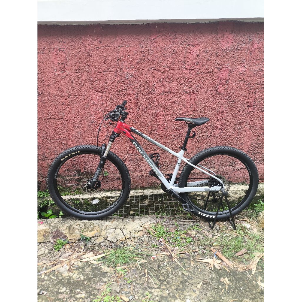 Sepeda MTB Polygon Xtrada 5 Size S