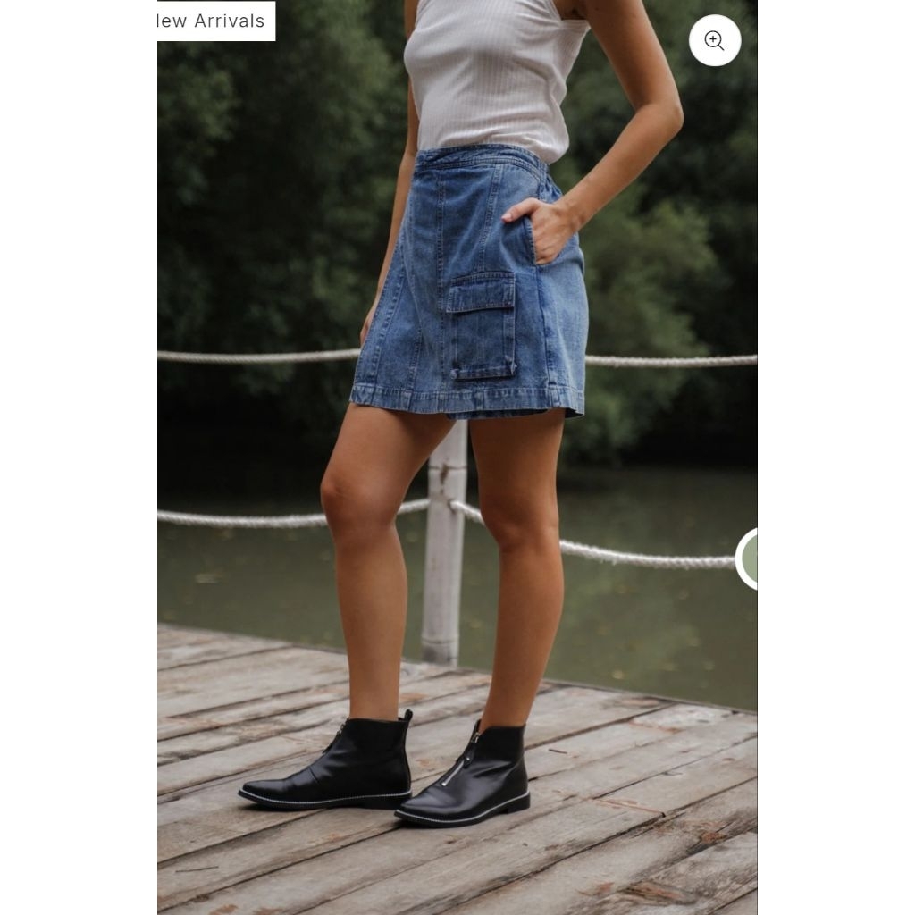 MAVEN Nouchi skort denim in Naval Preloved