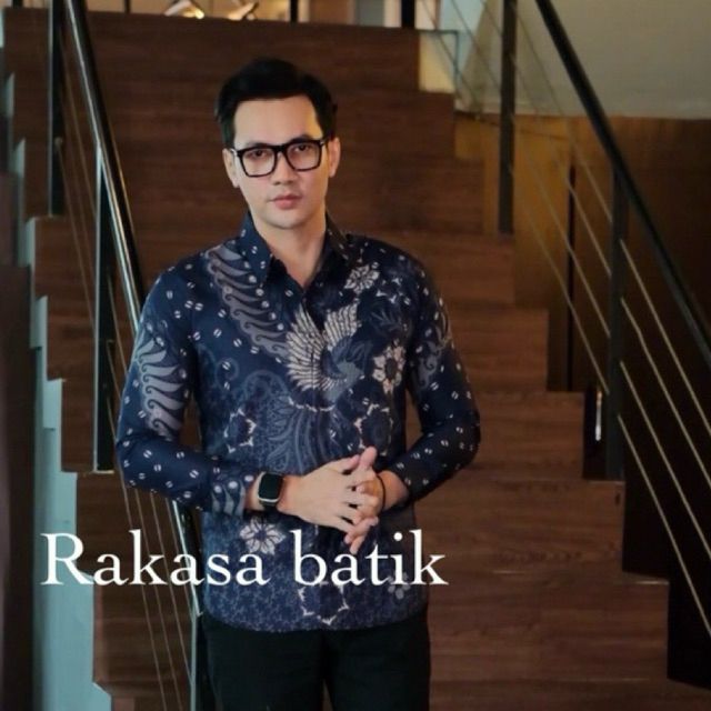 ADINATA BIRU DONGKER KEMEJA BATIK PRIA LENGAN PANJANG KATUN SOLO LAPIS FURING