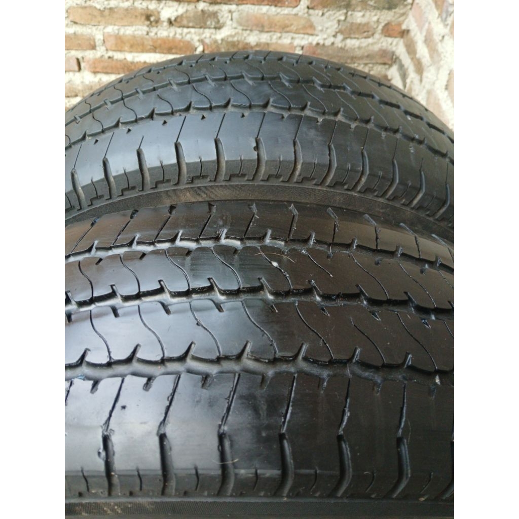 Ban GT Radial 225/75 R16