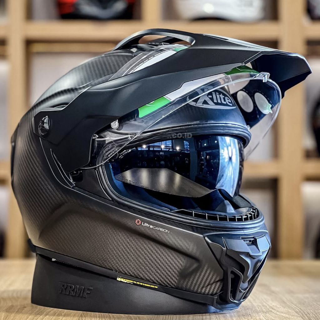 Helm X-Lite X-552 Ultra Puro Black