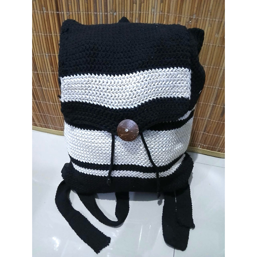 preloved (bekas pakai) tas ransel serut rajut kode 22102 ada furing