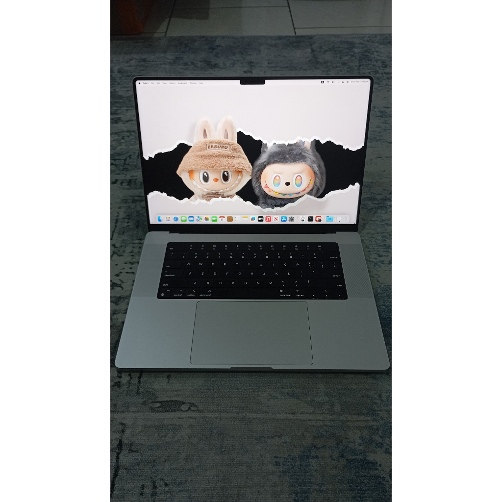 MacBook Pro 16" 2021 —  M1 PRO / 16GB / 512GB SILVER