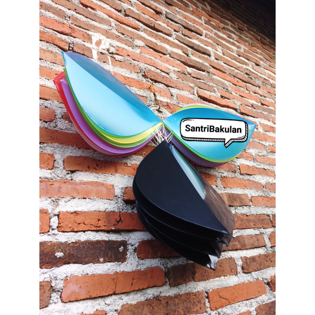 Layangan tawon 70cm fiber (gratis benang)