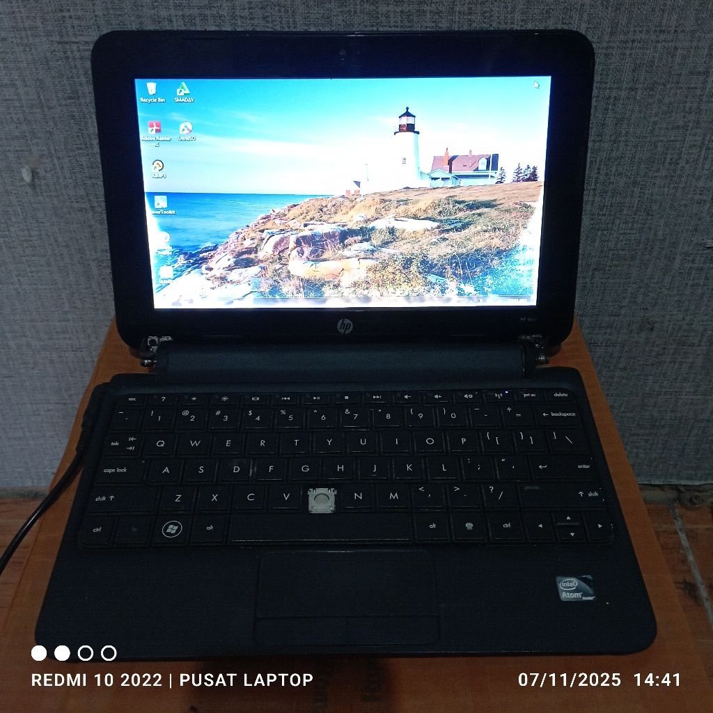 Notebook Hp mini 110-3518TU windows 7 Intel Atom Ram1gb Hrd320gb Normal minus LCD10in sedow bawa gak
