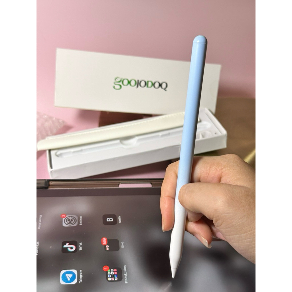 Preloved GOOJODOQ 13 pencil Stylus Pencil