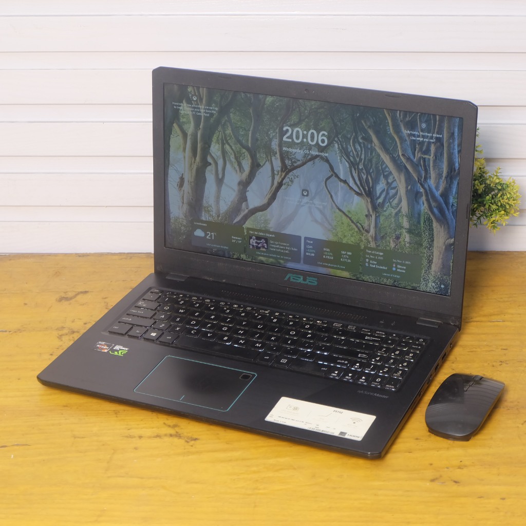 GAMING ASUS VIVOBOOK F570Z Ryzen 5 GTX 1050 RAM 16GB - SSD -Laptop bekas - Laptop Second - laptop be