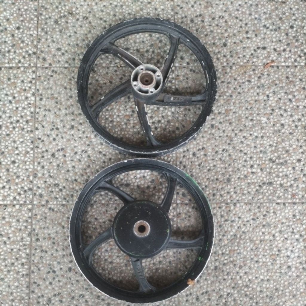 Velg suzuki spin Step Thailand Original. as kecil gigi 18