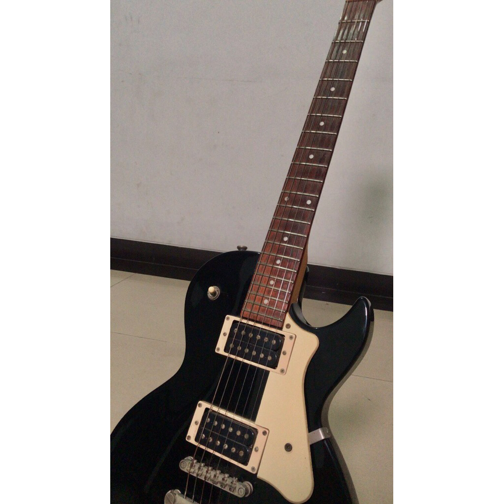 CORT CR100 - Gitar Elektrik