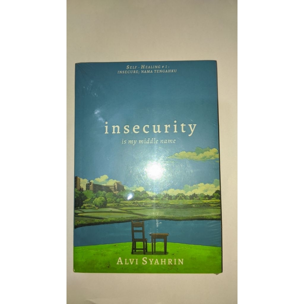 Preloved buku Insecurity is My Middle Name new segel
