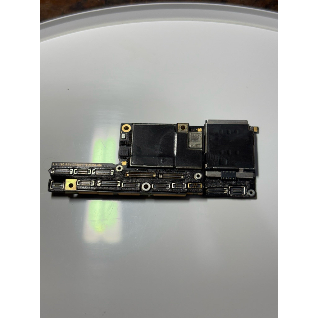 mesin iPhone X 64Gb konslet matot masih segel