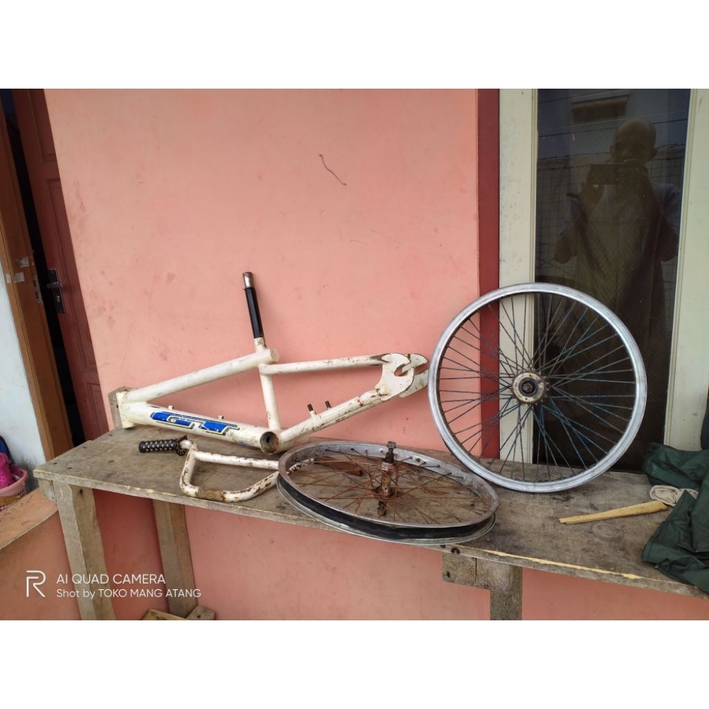 Frame Sepeda BMX 20 MONGOOSE seri KN02120195 include Velg dan stang Murah saja