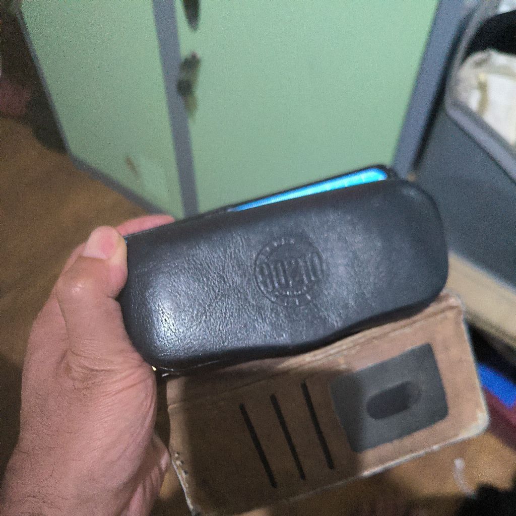 Box kacamata  BH 90210 ori  preloved