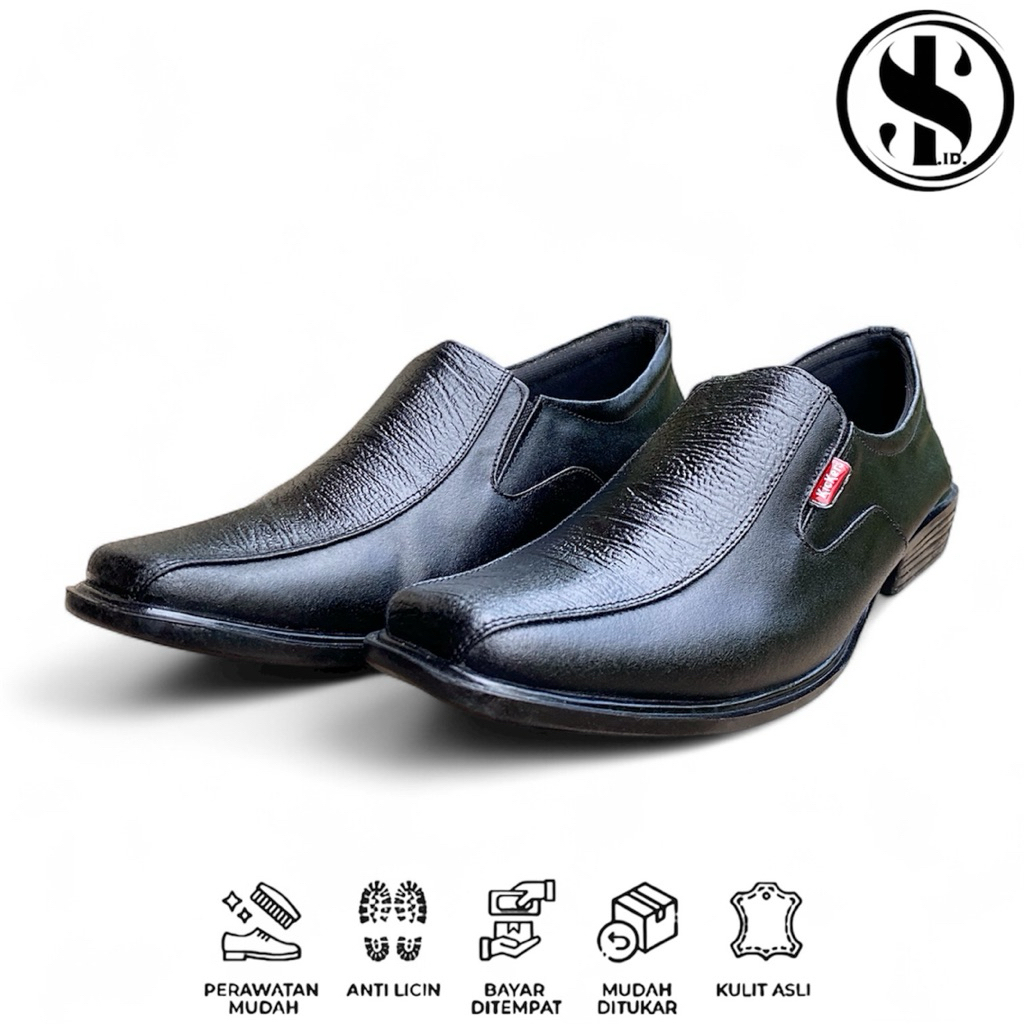 Sepatu Hitam Pantofel Slip On Selop Kickers 100% Kulit Asli Sepatu Kantor Sepatu Pria dan Wanita