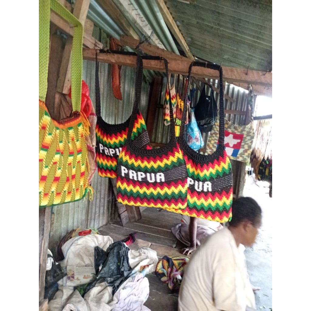 Tas noken papua asli /Tas selempang kuat/Tas noken papua rasta