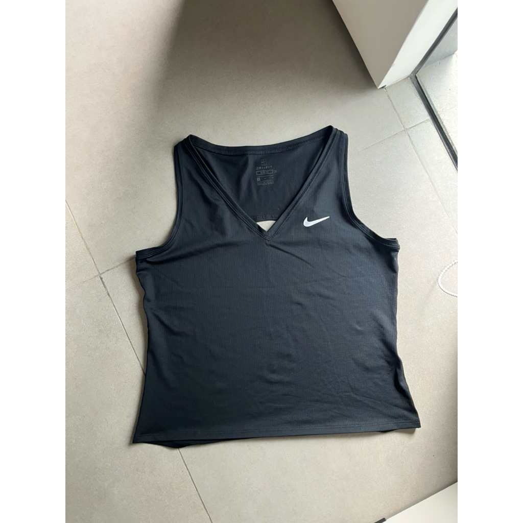 Nike Dri-fit V neck Tanktop