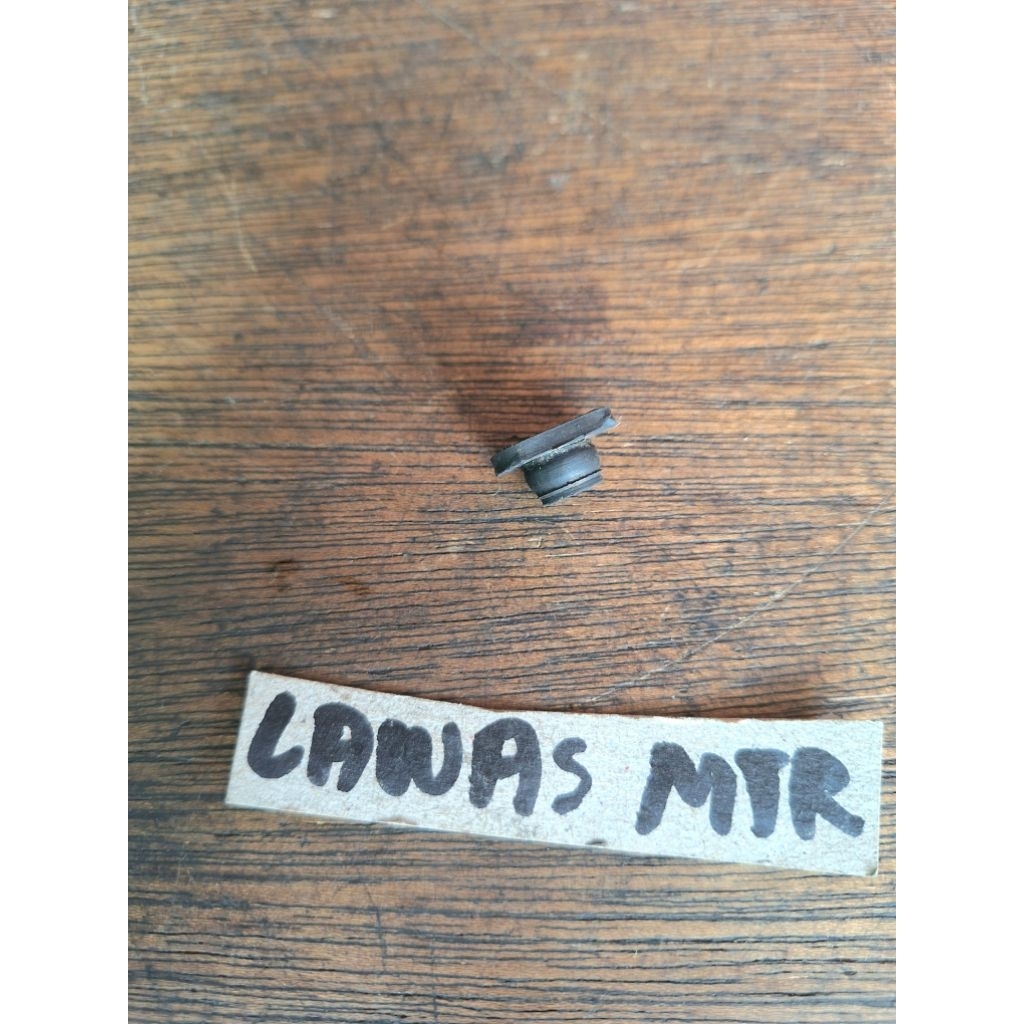 KARET TUTUP TROMOL DEPAN S38,S10P,HIJET55,cover brake front daihatsu hijet 55,s10p,s38 specia barang