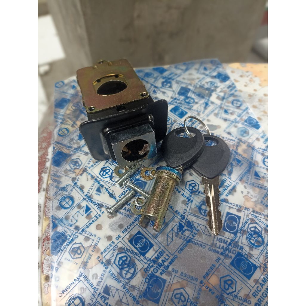 Kunci Jok Rumah Kunci Jok Vespa Spartan Exclusive