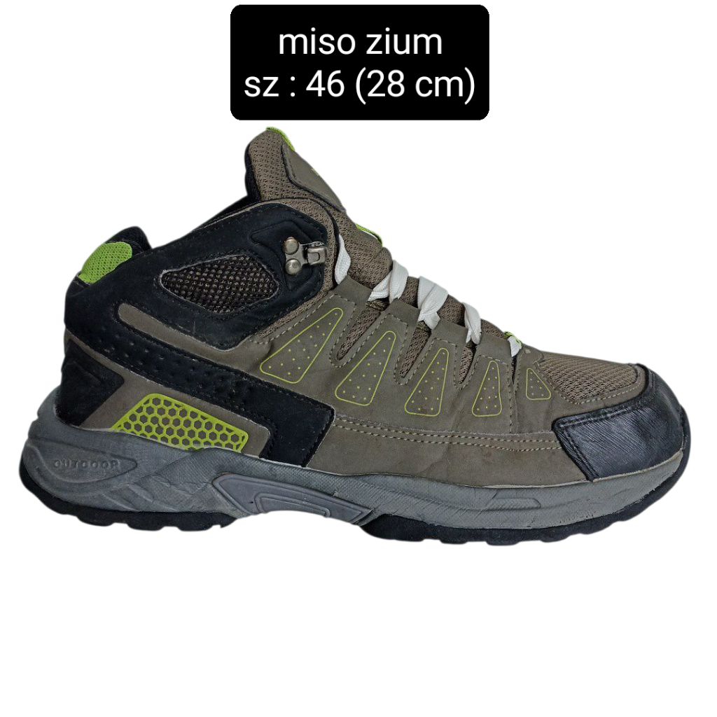 Sepatu Outdoor miso zium
