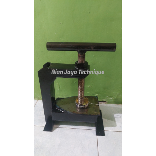 Pres Tambal Ban / Alat Tambal Ban Dalem Bakar Manual