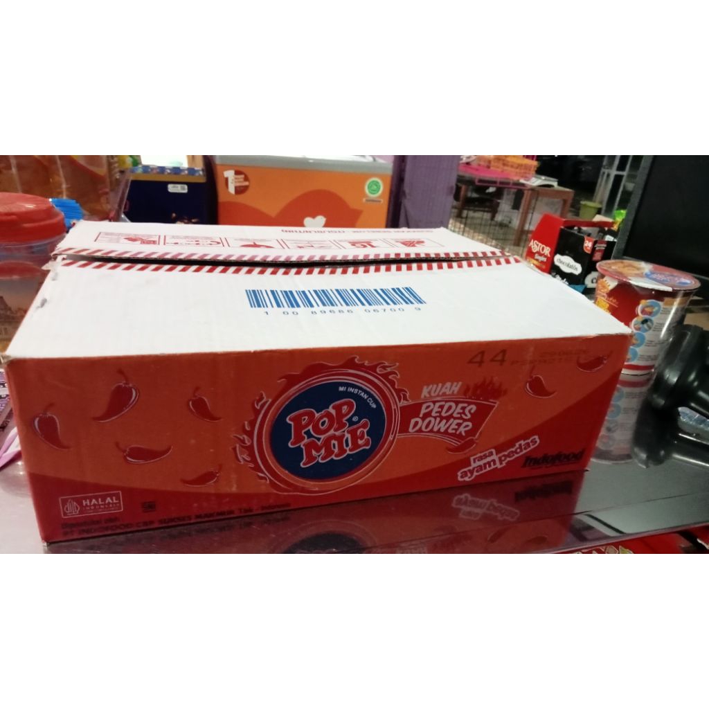 Pop Mie karton kuah pedes dower
