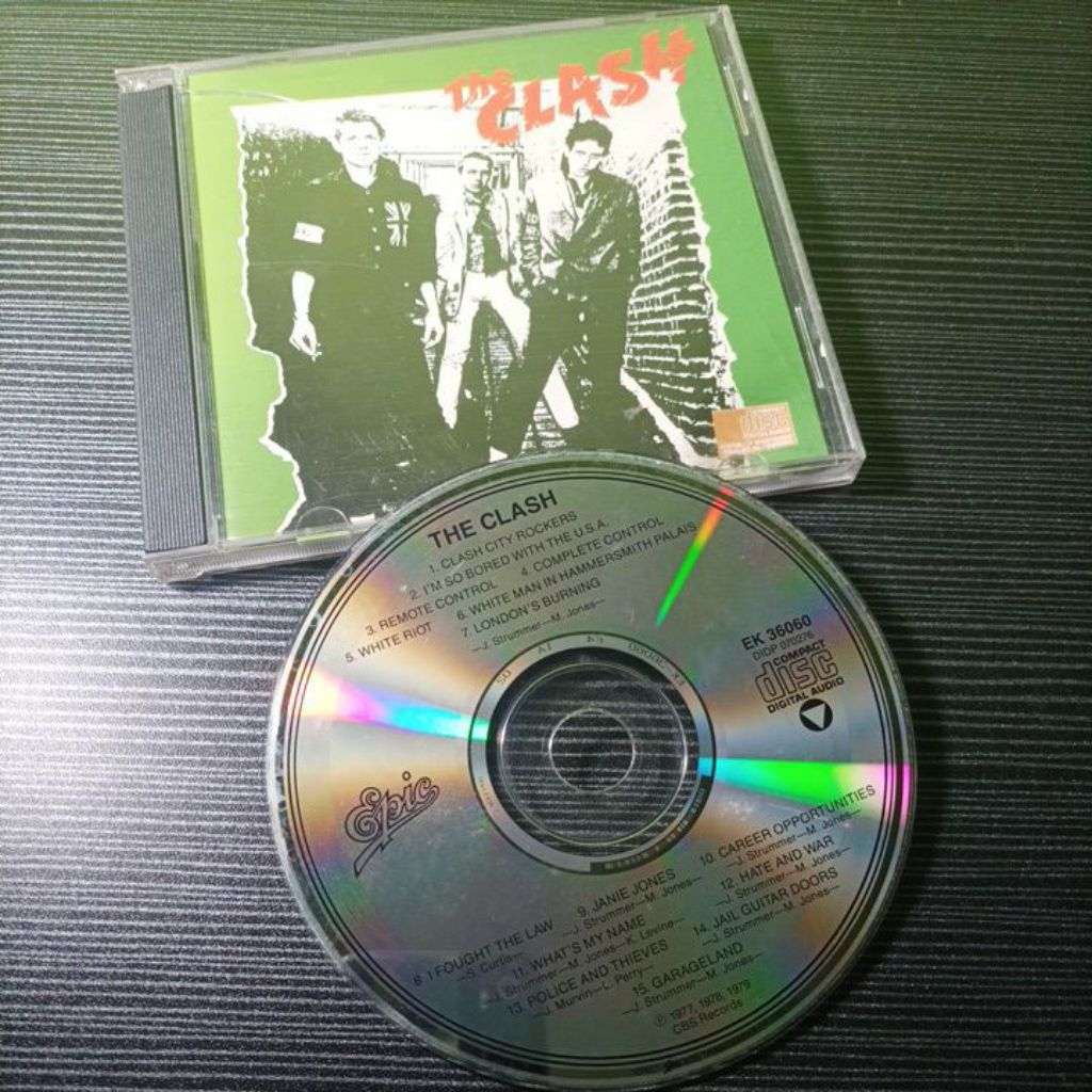 CD THE CLASH - SELF TITLE / USA RELEASES