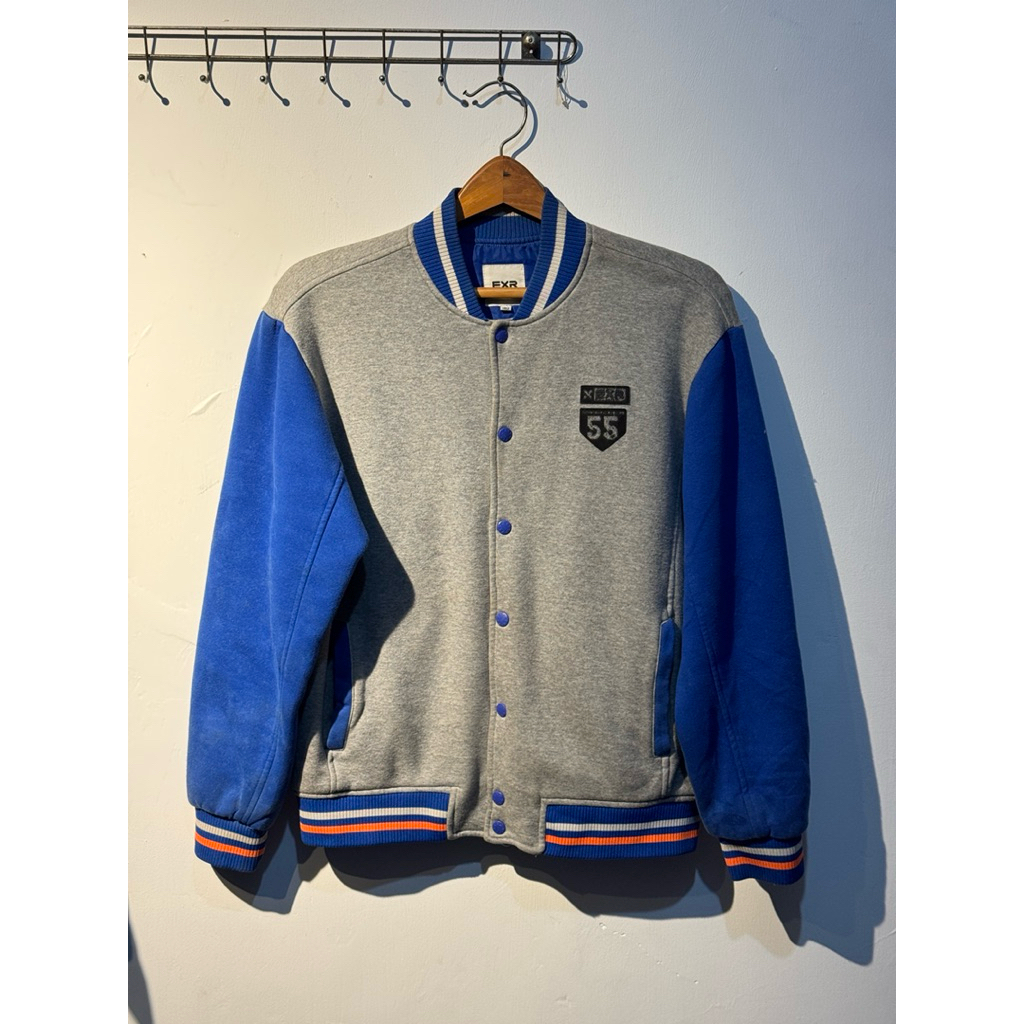 varsity crewneck EXR original