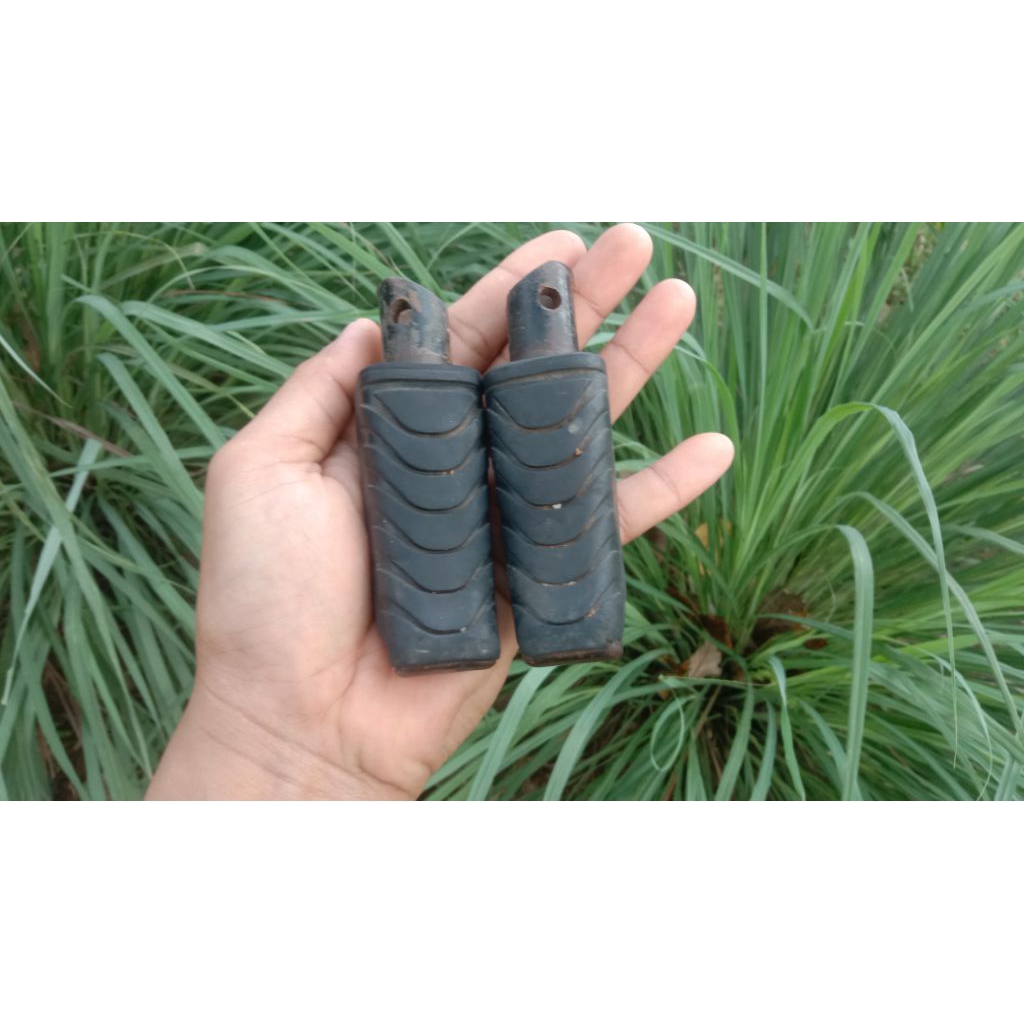 footstep bostep karet pijakan Honda Revo absolute Blade spacy beat sepakaian pijakan postep belakang