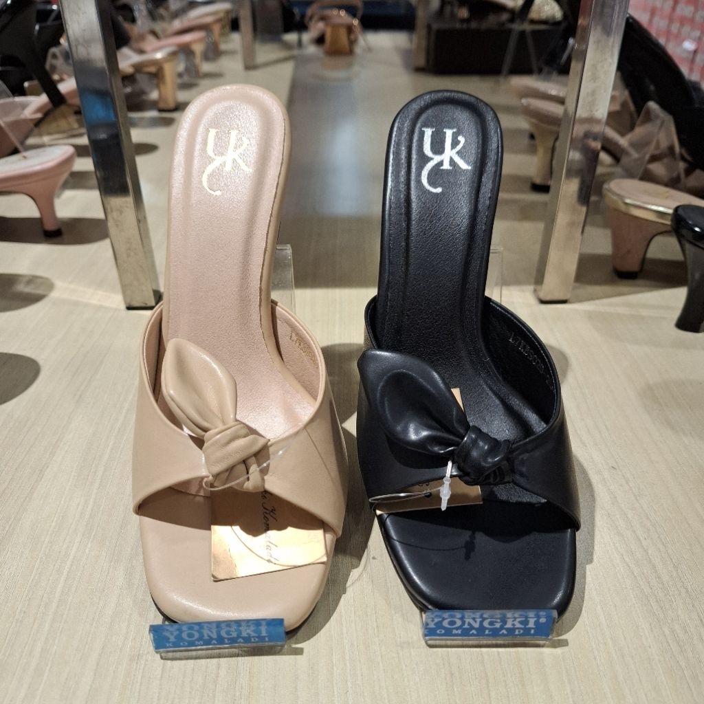 Sandal Heels Wanita Yongki Komaladi ORI