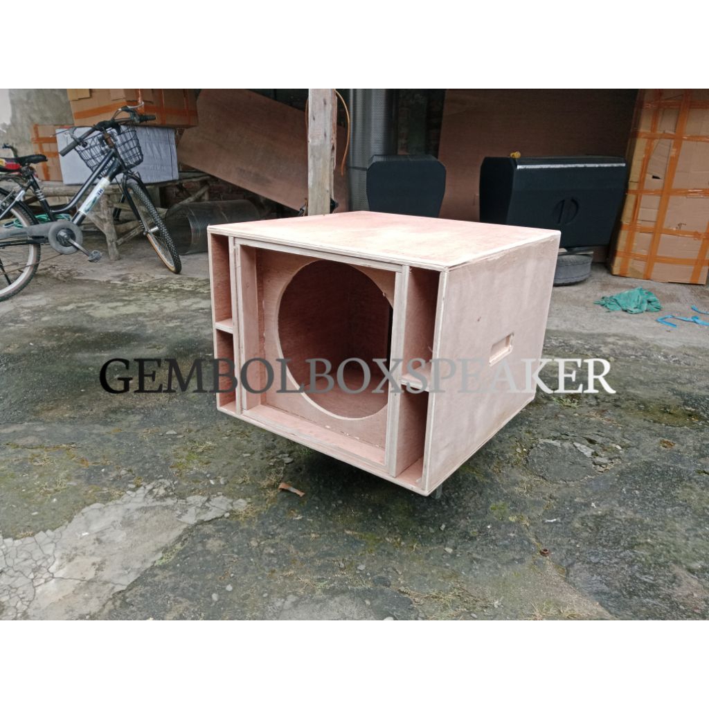 Box speaker spl 18 inch18 18mm