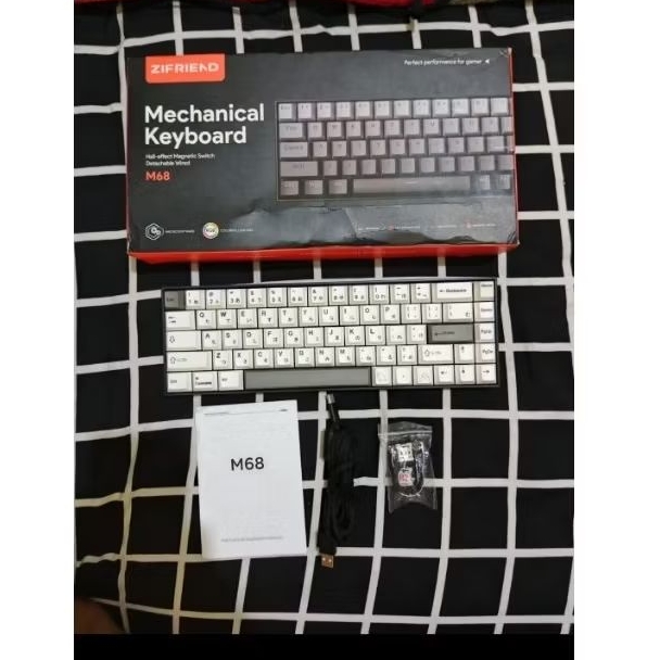 Keyboard Zifriend M68 HE Japanese Root Keycaps
