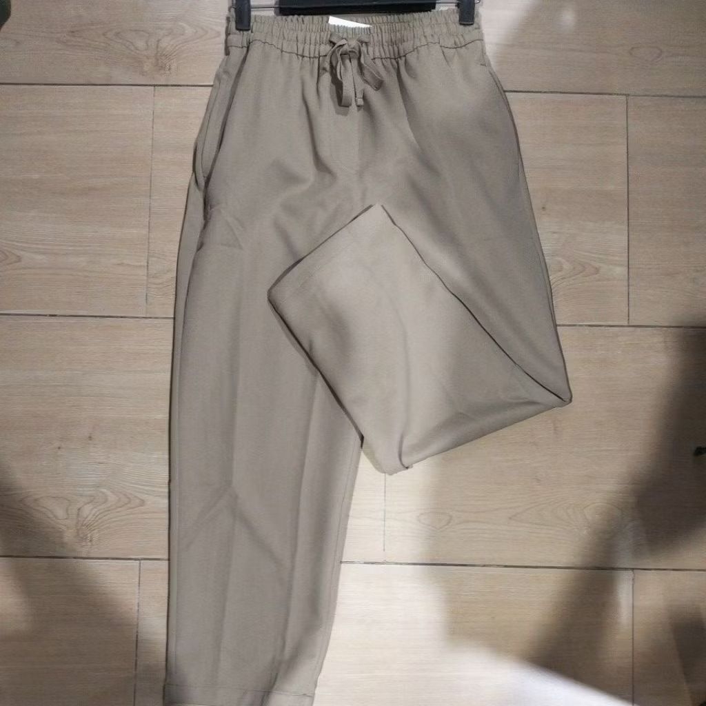 Celana Ankle Novel Mice