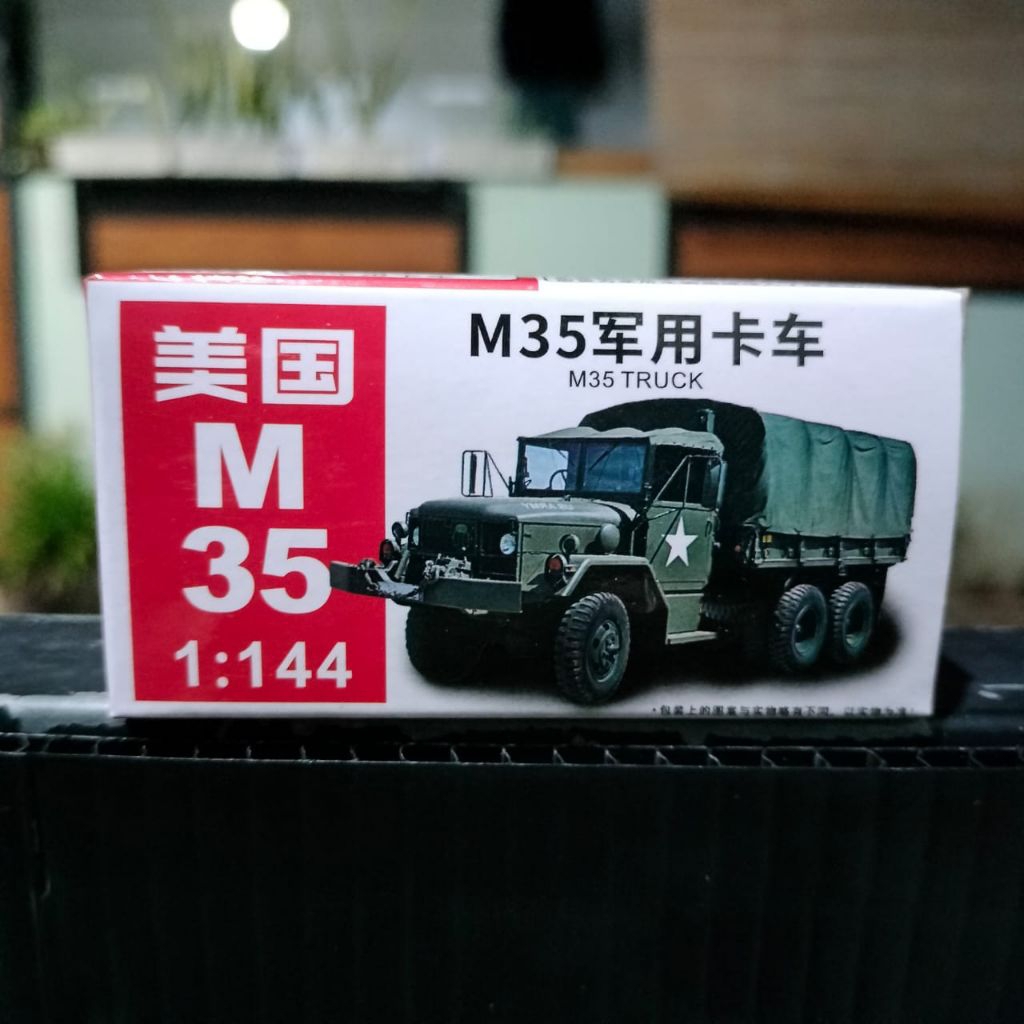 miniatur TRUK M35 1/144 Military