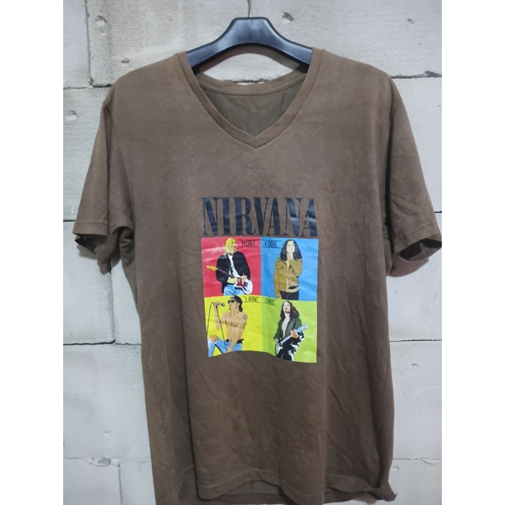nirvana x uniqlo