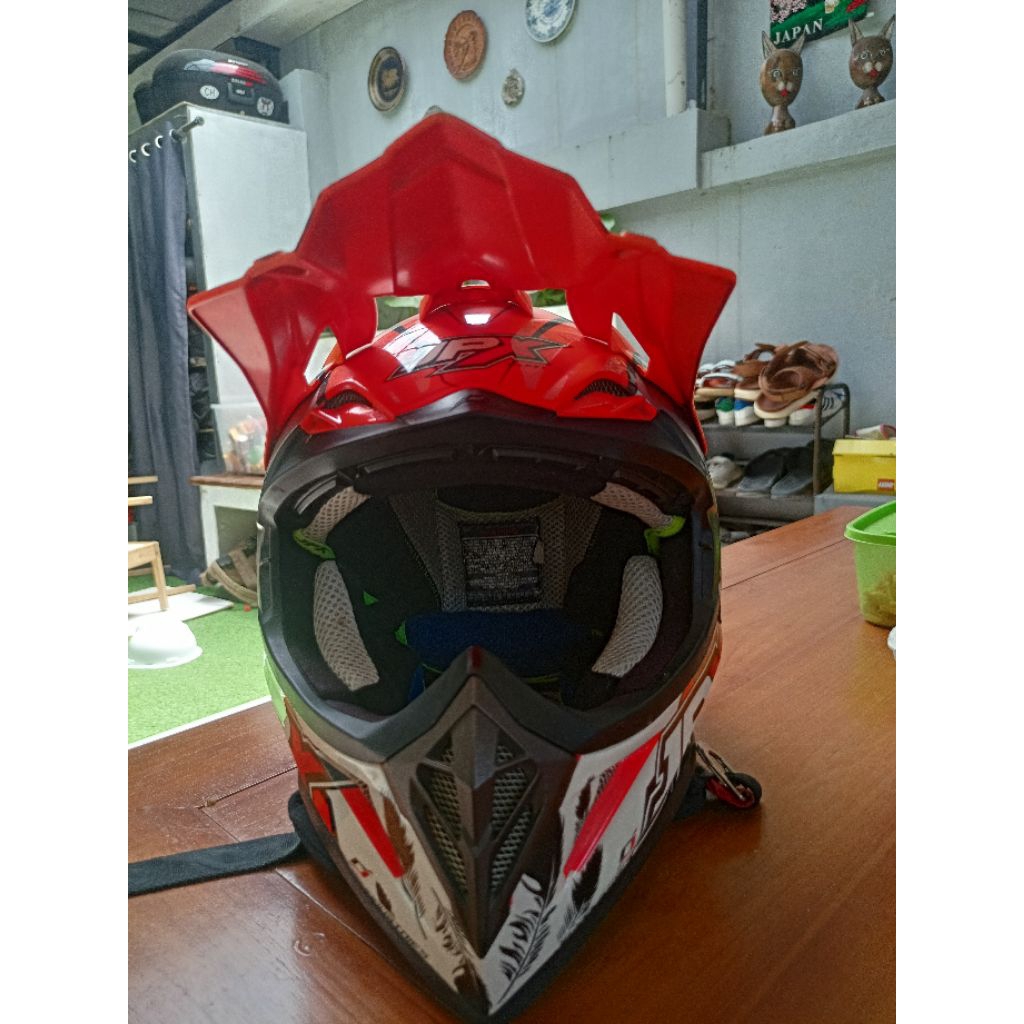 helm jpx trail cross